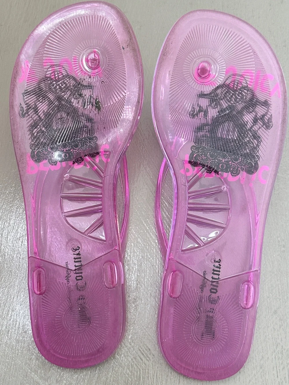 Juicy Couture Pink Jelly Flip Flops Rhinestone Bow Sandals Size 8 Y2K